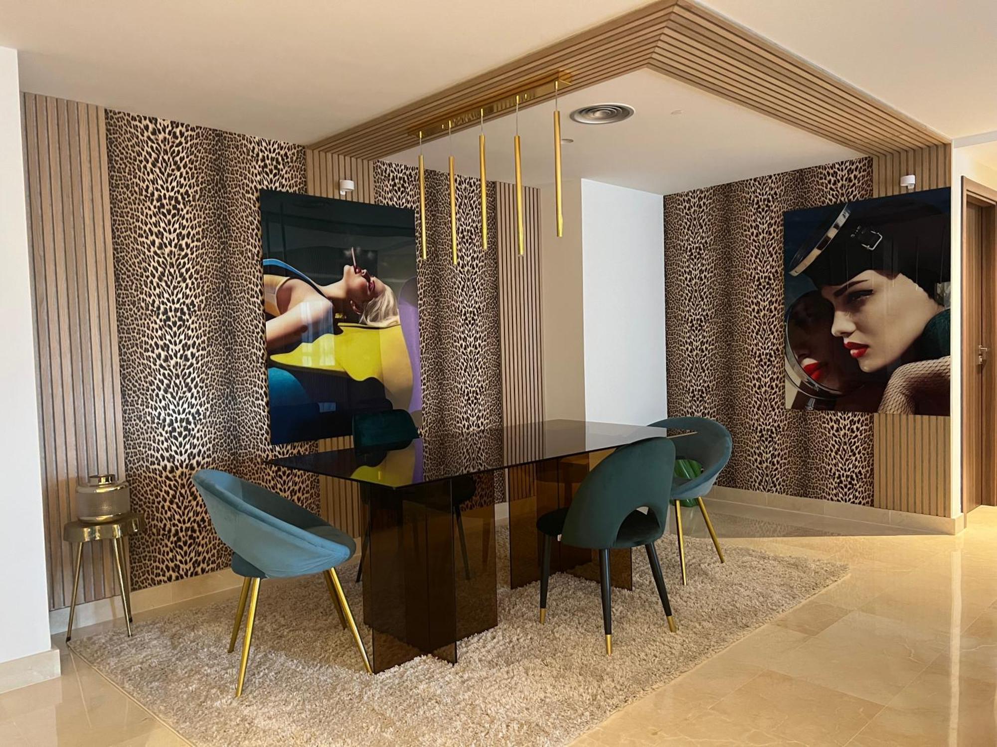 Luxury Apartment